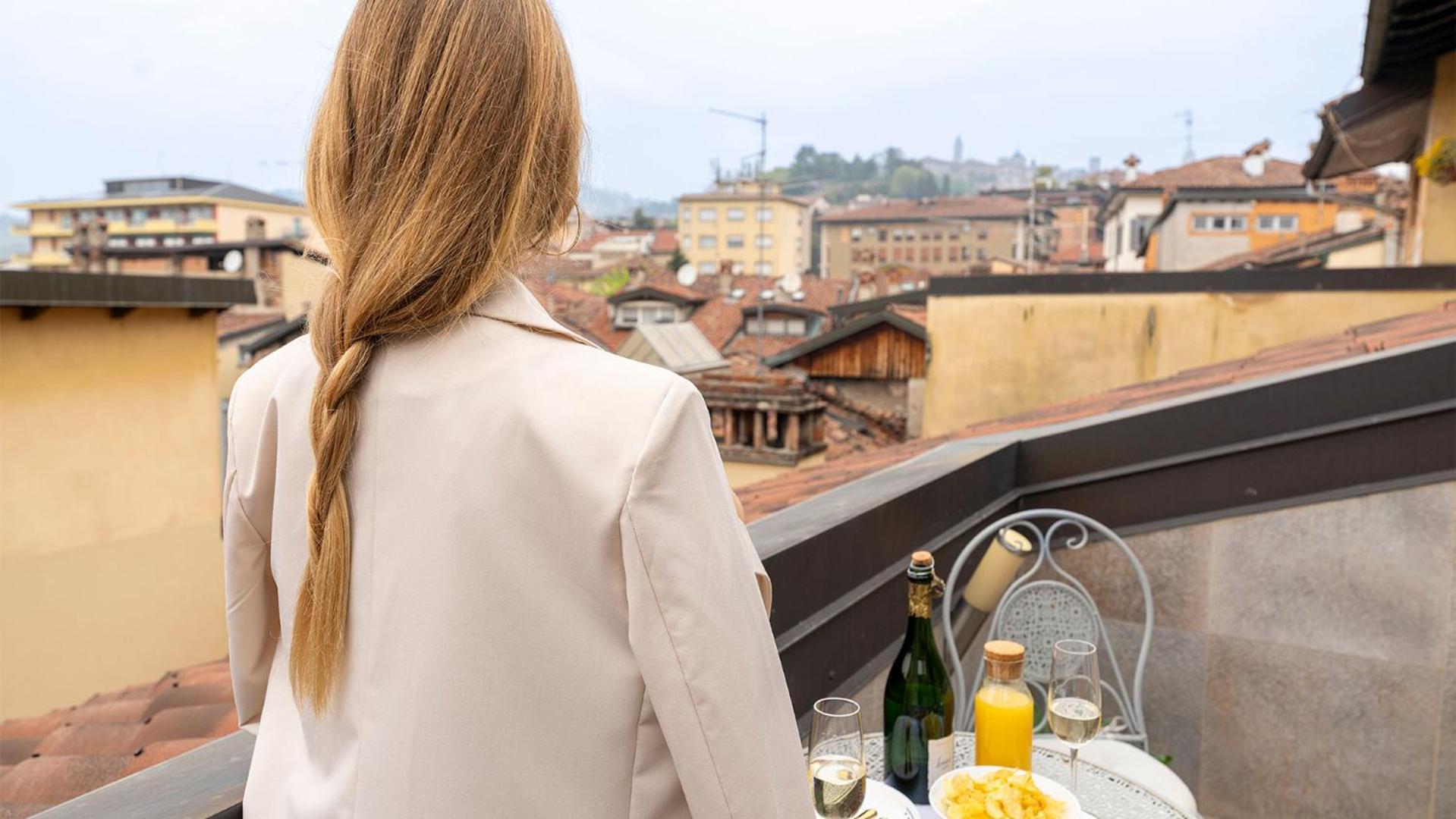 Magic Place Bergamo! Relax Apartment With Terrace In The Heart Of The City Екстер'єр фото